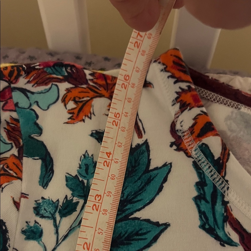 Talbots Vibrant Floral Long Sleeve Top - Picture 7 of 8